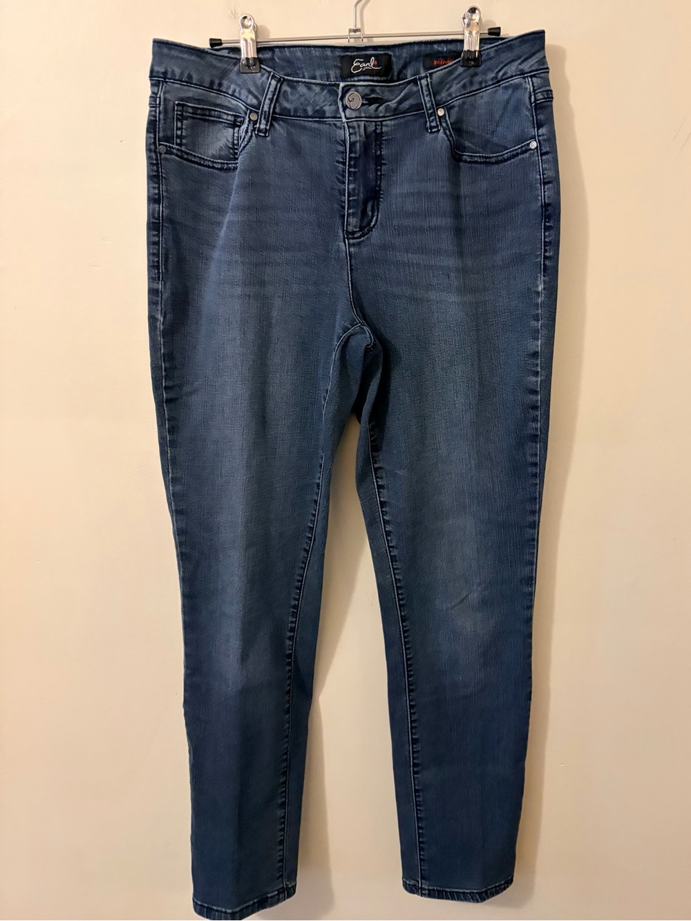 Earl Jeans Women's Skinny Jeans in Dark Blue Wash